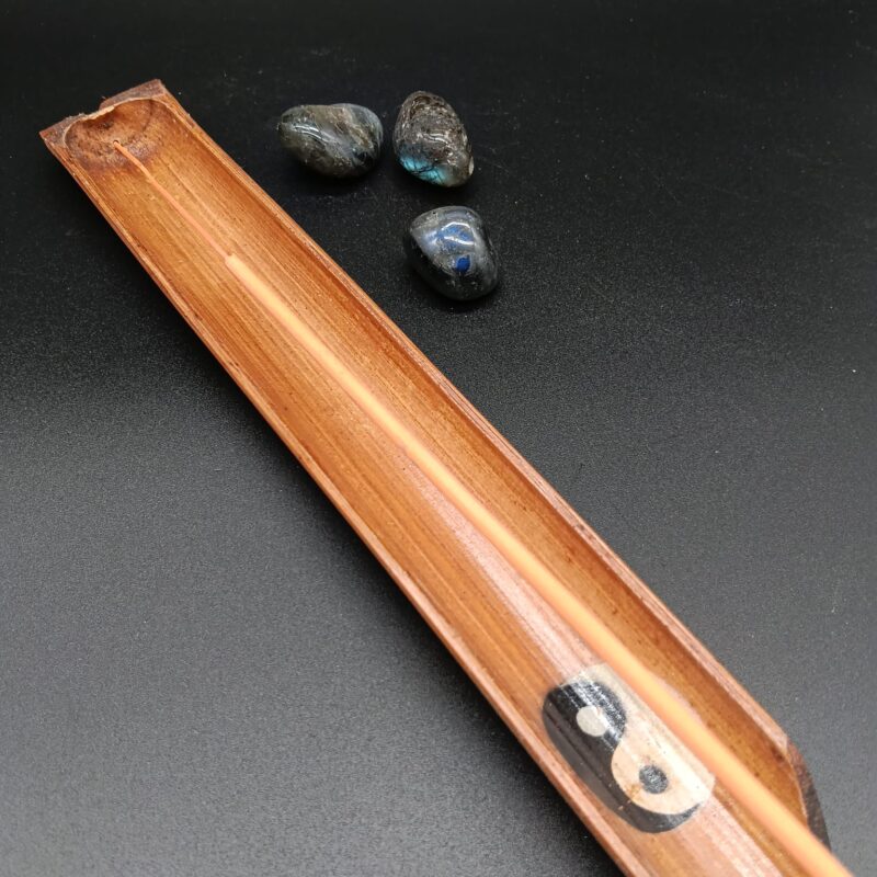 Porta Incienso De Bambú Con Símbolo de Yin Yan