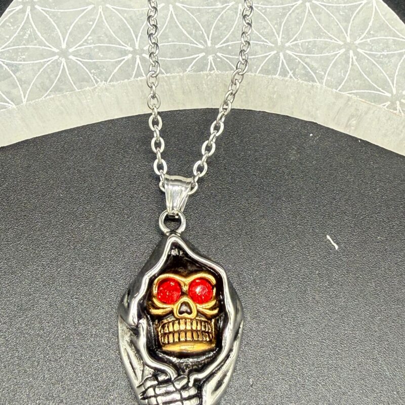 Colgante Santa Muerte Acero Ojos Cristales