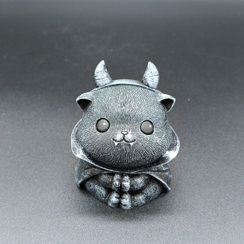 Figura de Gatito Negro (Modelo 4)