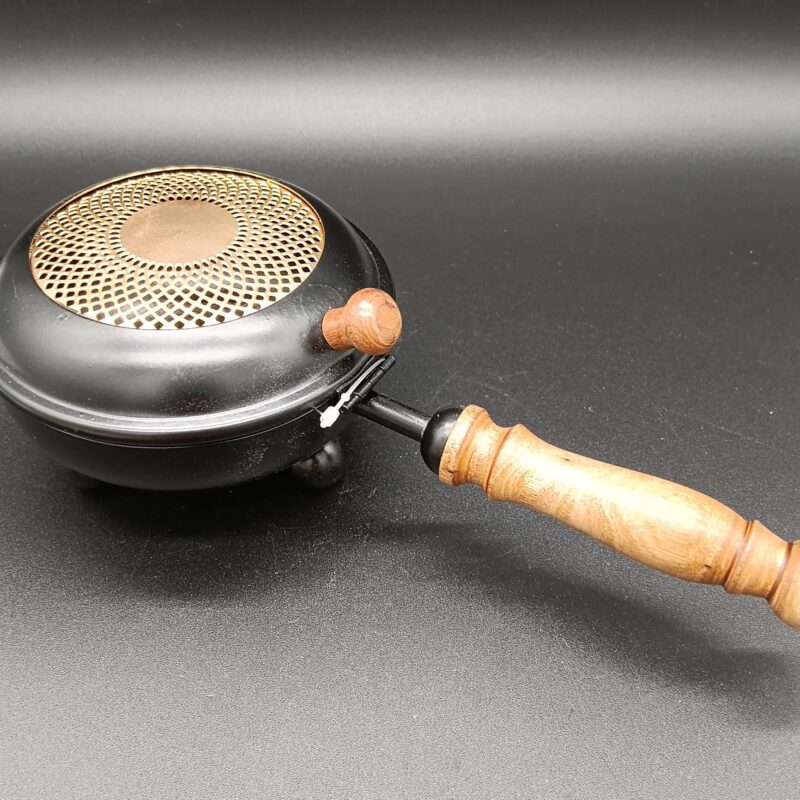 Quemador de Hierro para Bombitas Grande (Negro con Dorado, 24 cm)