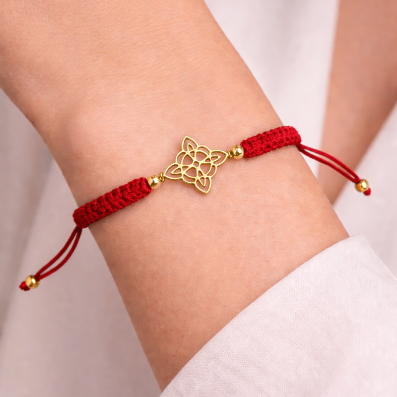 Pulsera Macramé con Nudo de Bruja Dorado - Acero Inoxidable