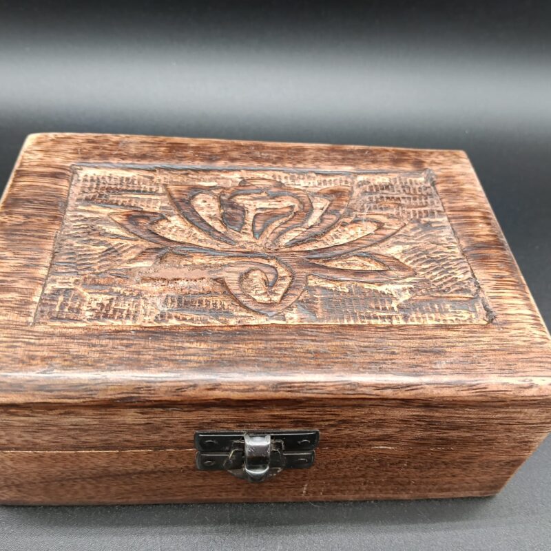 Caja Rectangular Flor de Loto (15 x 10 x 6 cm)