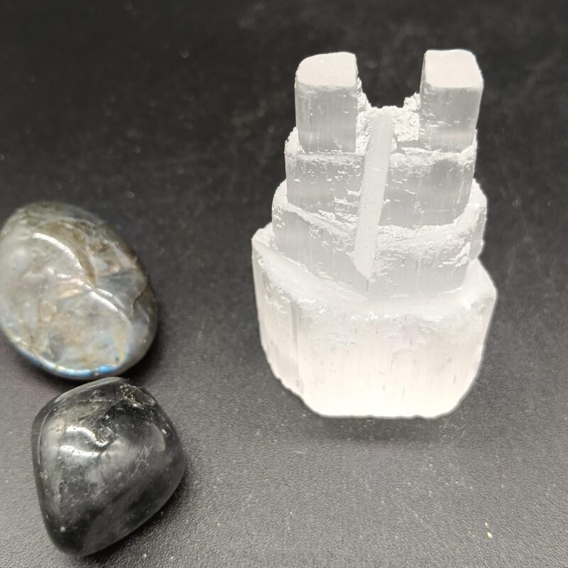 Torre Pequeña de Selenita Doble Punta (10cm)