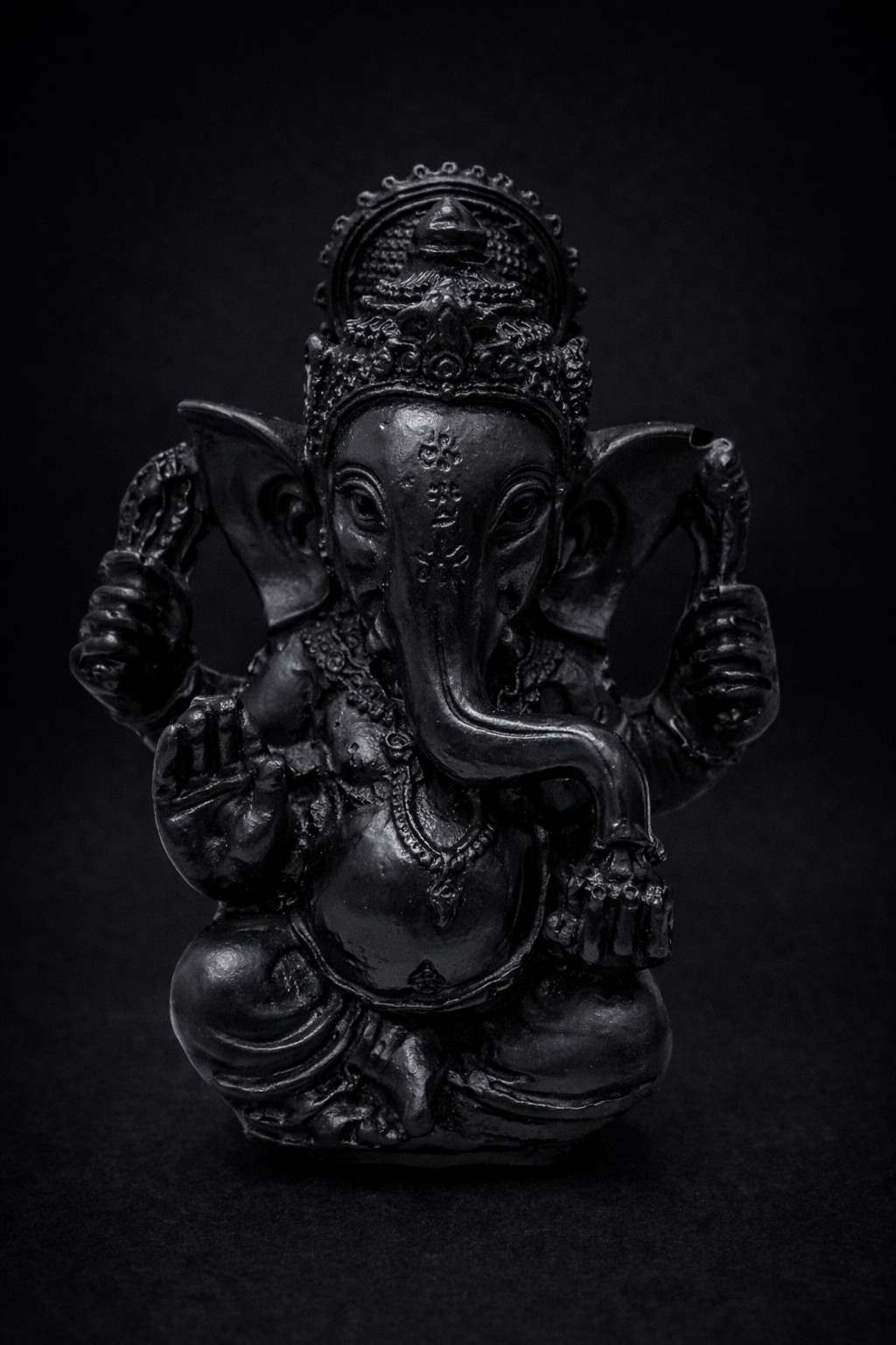 Ganesha Color Negra (8cm)