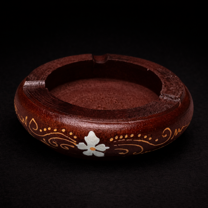 Cenicero de Madera con Flor Blanca - 10 cm
